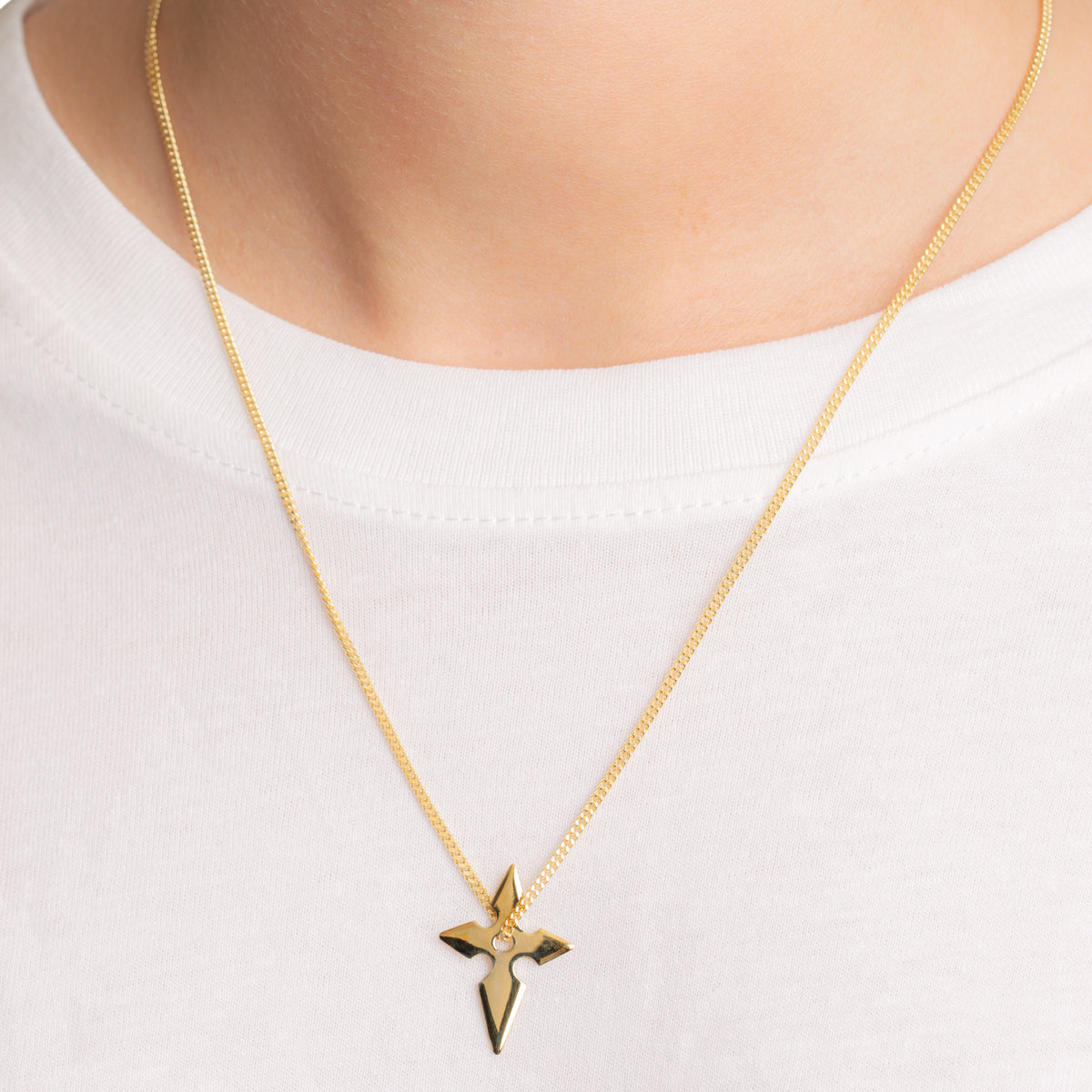 SHURIKEN CROSS NECKLACE - shiny gold